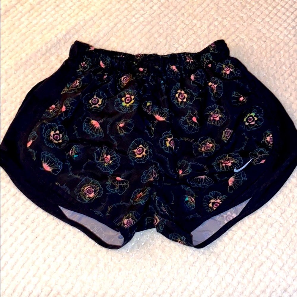 nike tempo shorts